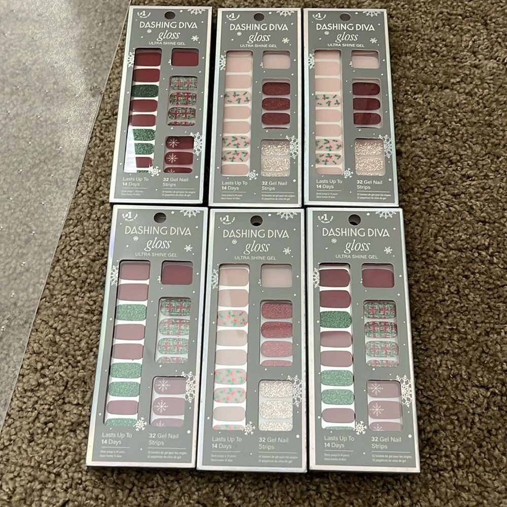 6 Ulta Dashing Diva Gel Nail Sets, new, no light required